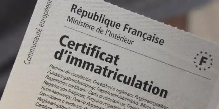 découvrez le formulaire cerfa 13753 pour déclarer la perte de votre carte grise. accédez à toutes les informations nécessaires pour effectuer votre démarche administrative facilement et rapidement.