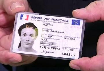 découvrez toutes les étapes nécessaires pour le renouvellement de votre carte d'identité en france : documents requis, démarches administratives et conseils pratiques pour simplifier votre démarche.