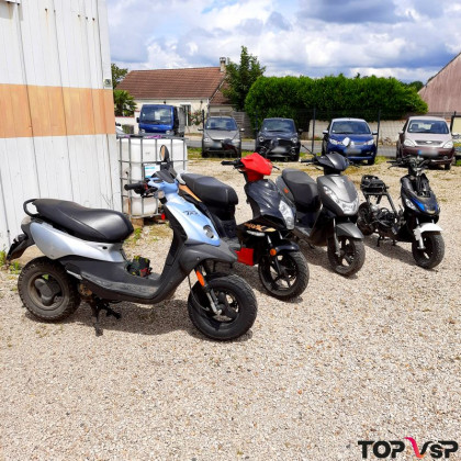 découvrez notre sélection de scooters 50cc d'occasion à des prix imbattables. profitez d'offres variées et de modèles en excellent état, parfaits pour vos trajets urbains. achetez malin, roulez malin !