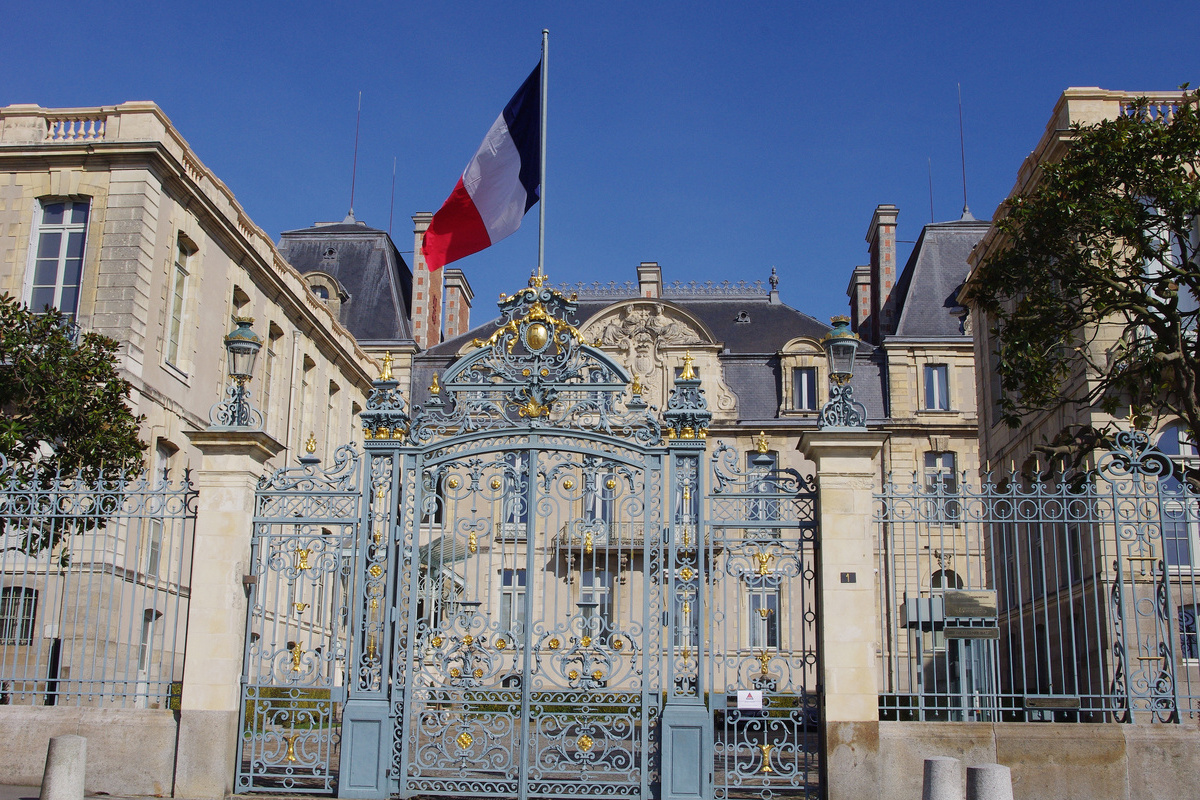 découvrez toutes les informations essentielles concernant le titre de séjour dans le rhône : démarches, conditions, renouvellement et conseils pratiques pour faciliter vos démarches administratives.